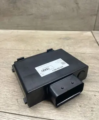 Audi A6 C7 Voltage converter/converter module 8K0959663F 8K0959663 120012874