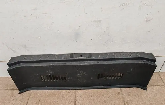 Nissan Note (E11) Trunk/boot sill cover protection 849929U03B