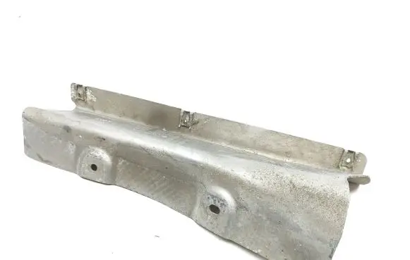 BMW 5 F10 F11 Heat shield in engine bay 7185204 24640010