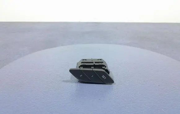 BMW 3 G20 G21 Seat heating switch 7937969