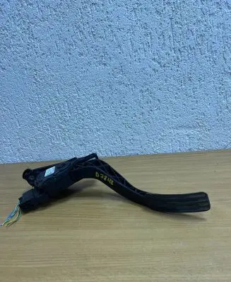 Land Rover Range Rover Sport L494 Accelerator throttle pedal CPLA9F836BA D7848