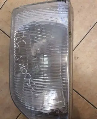 Ford Escort Headlight/headlamp 03757700 41523 41522
