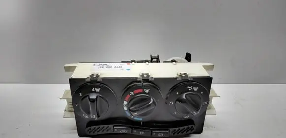 Mercedes-Benz A W168 Climate control unit 1688300485