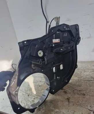 Mazda CX-7 Front window lifting mechanism without motor