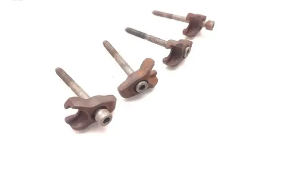 Jaguar XF X250 Fuel Injector clamp holder 