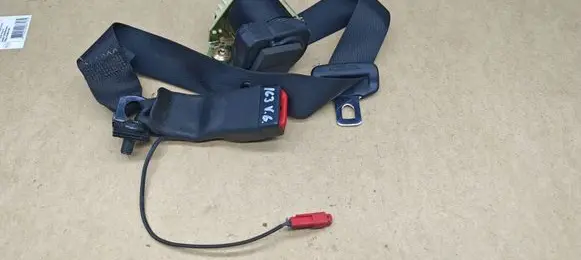 Mercedes-Benz ML W163 Rear seatbelt buckle A1638603785