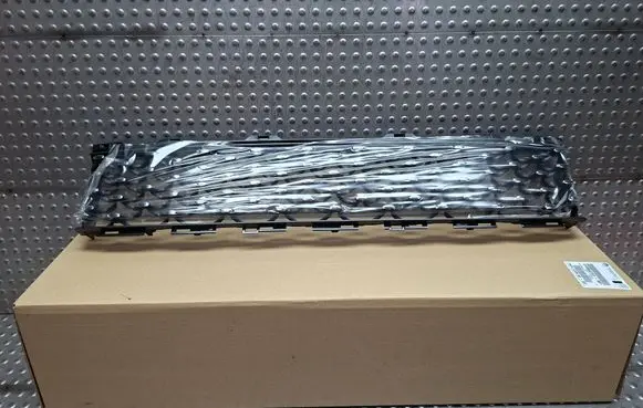 Fiat 500 Front bumper lower grill S26336948 735619520