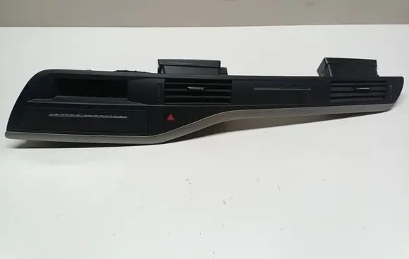 Citroen C5 Dash center air vent grill 9682359677 63040410 9682359377