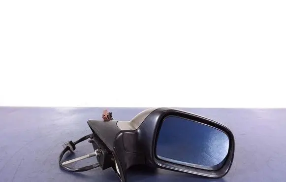 Peugeot 407 Front door electric wing mirror 
