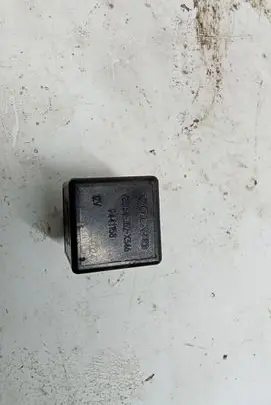 Volvo XC90 Other relay 9441158 30765045