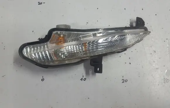 Peugeot 308 Front indicator light 
