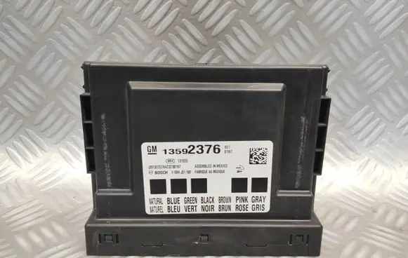 Opel Insignia A Comfort/convenience module 13592376