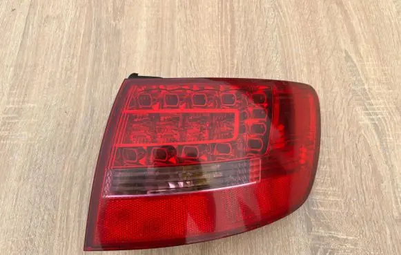 Audi A6 S6 C6 4F Rear/tail lights 89037056