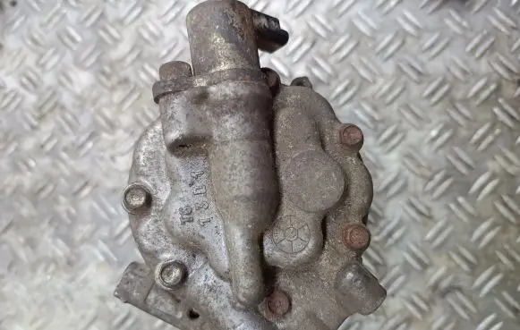 Peugeot 407 Air conditioning (A/C) compressor (pump)