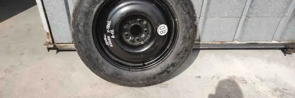Nissan X-Trail T32 R17 spare wheel 