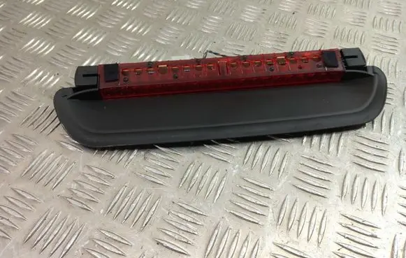 BMW 3 E92 E93 Third/center stoplight 7728