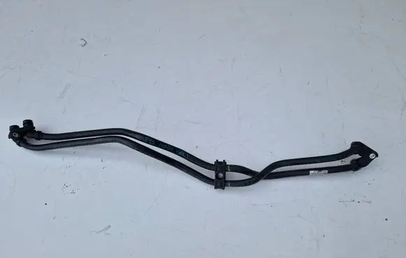 Gearbox oil cooler pipe/hose