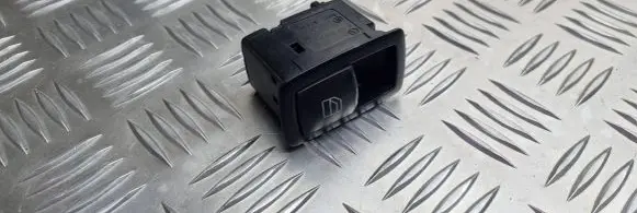 Mercedes-Benz B W245 Electric window control switch A2518200510 9051679300 03128150