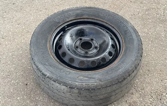 Opel Vivaro R16 spare wheel