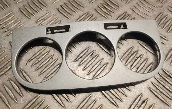 Opel Corsa D Other center console (tunnel) element 13222597