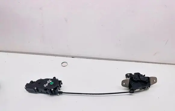 Mercedes-Benz GLK (X204) Tailgate/trunk/boot lift motor 6NW00942400 A2047500060 A2047400735