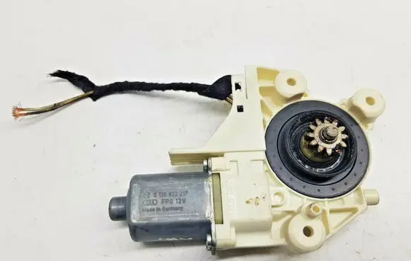 Ford Focus Front door window regulator motor 4M5T14A389 nr3915