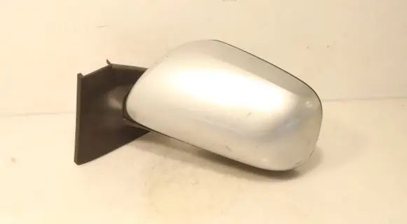 Toyota Yaris Front door electric wing mirror E8013935