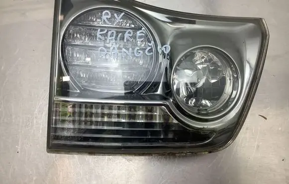 Lexus RX 330 - 350 - 400H Tailgate rear/tail lights E131409