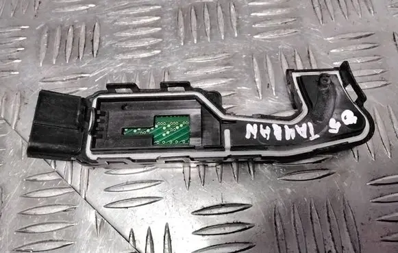 Volkswagen Touran I Accelerator throttle pedal 1T2721503G 6PV00874600