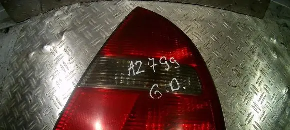 Mitsubishi Carisma Rear/tail lights