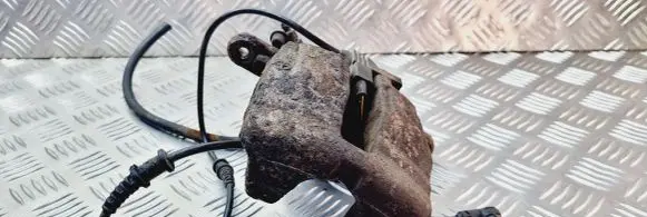 Mercedes-Benz C W203 Front brake caliper