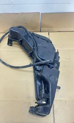 Audi Q5 SQ5 8R Windshield washer fluid reservoir/tank 8R0955453B