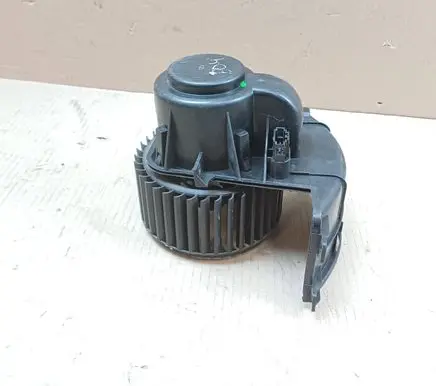 Volkswagen Transporter - Caravelle T5 Heater fan/blower 7H1819021B