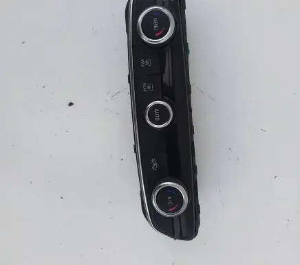 Opel Grandland X Climate control unit 98224347YX