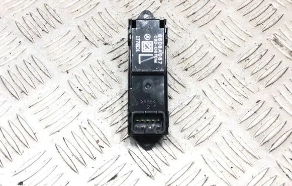 Mitsubishi Lancer X Electric window control switch 8608A067 C8DD610M 1778D1