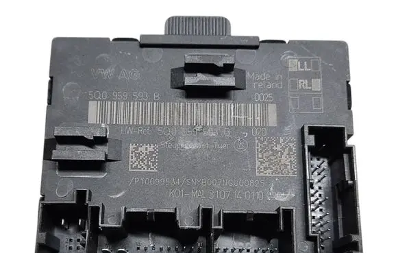 Volkswagen Golf VII Door control unit/module 5Q0959593B