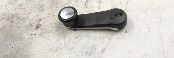 Audi A4 S4 B5 8D Front door window winding handle 443837581