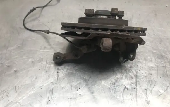 Mercedes-Benz A W168 Front wheel hub
