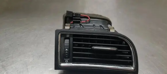 Skoda Superb B6 (3T) Dashboard side air vent grill/cover trim 3T0819702 W12001 1461147