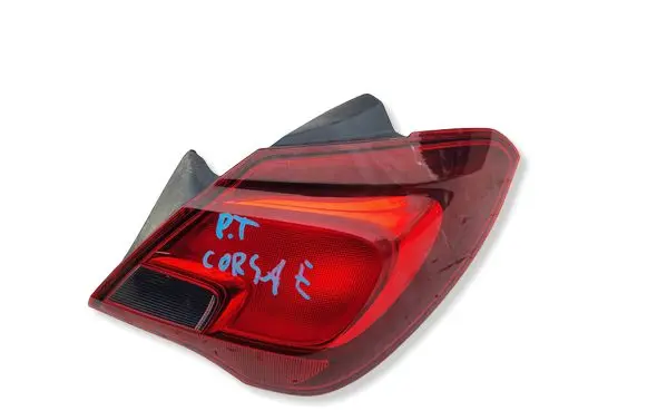 Opel Corsa E Rear/tail lights 39012622