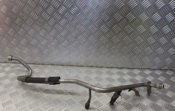 Ford Focus C-MAX Air conditioning (A/C) pipe/hose