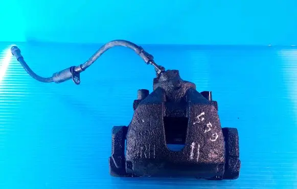 Ford Focus Front brake caliper A426X 814 278