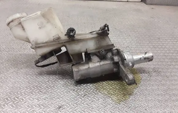 Mazda 6 Master brake cylinder K3239