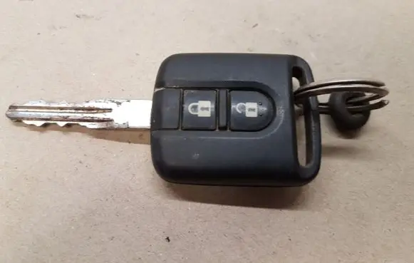 Nissan Navara Ignition key/card 5WK4876818 433MHZ