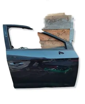 Seat Leon (5F) Front door 