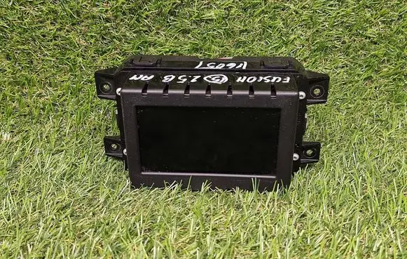 Ford Fusion II Screen/display/small screen ES7T18B955CB A9H00V403072 9995A
