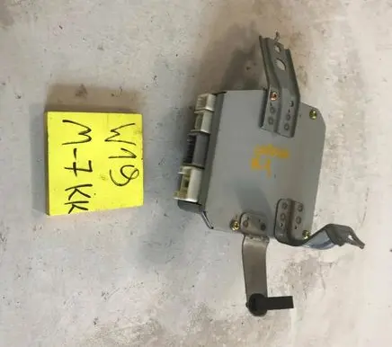 Toyota Corolla E120 E130 Power steering control unit/module 8965002010 EATCEC007 086911