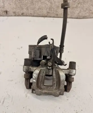 Land Rover Range Rover Evoque L551 Rear brake caliper K8D22K328AB K8D22K328