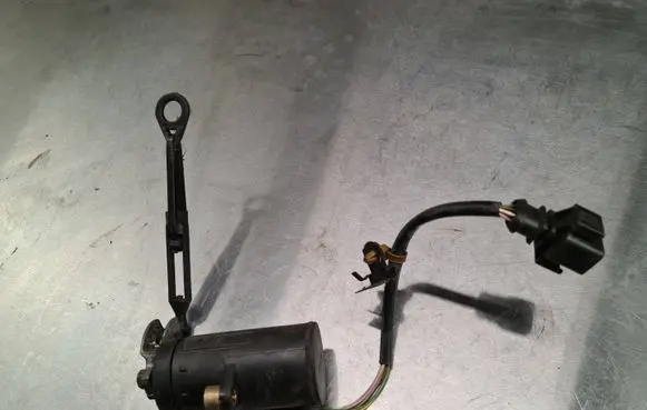 Audi A4 S4 B5 8D Accelerator pedal position sensor 0205001031