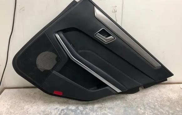 Mercedes-Benz E W212 Coupe rear side trim panel 